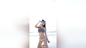   当着两个闺蜜的面，苗条妹子和男友无套啪啪，大屌多角度操逼，白浆很多