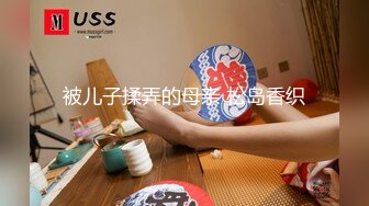 ：?高清AV系列?甜美御姐女神〖小桃〗 太反差了！矝持端庄的秀丽小娇妻展现放荡的另一面，让老公看着她被男人轮着干1