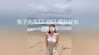 极品妹子打炮口交,做到一半电话来了。！