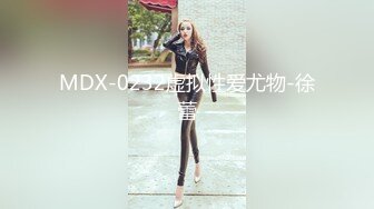 【极品媚黑总动员】极品身材媚黑女神『Wifelove』最强约炮黑超双屌齐操白嫩粉穴淫娃 前裹后操 (1)