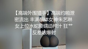 我出差在外女友拍小视频满足我4