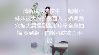 两个妹子留一个啪啪，抬腿侧入抽插猛操搞得呻吟连连