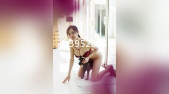 果凍傳媒 91KCM121 被老公下屬強奸成瘾的美豔人妻 小艾