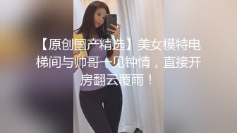 STP30282 两个00后嫩妹妹！双女一起秀！苗条身材粉嫩小穴，镜头前掰穴搔首弄姿，跳蛋塞穴一起震