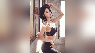 大美妞儿 性感白色蕾丝内衣搭配性感魅惑黑丝 丽质容颜丰润俏丽