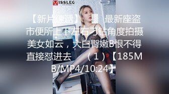 女朋友的日常口交，骚得不能再骚