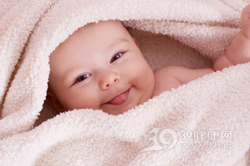 温州供卵中介生儿子价格-新生儿不应该戴帽子，这取决于温度
